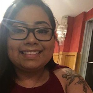 Meet your Posher, Jackie